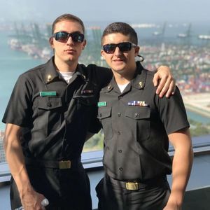 Meet your Posher, Cam